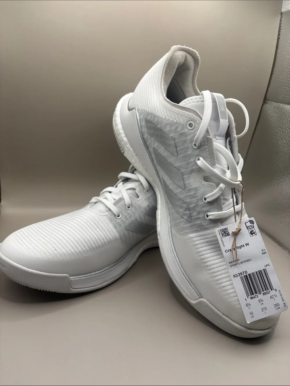 New Balance Men’s  All-White Athletic Sneakers size 10 NWT